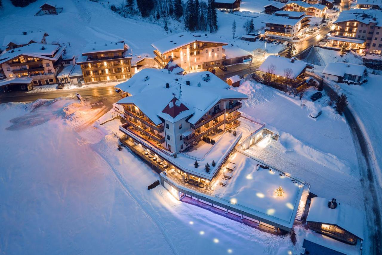 Alpinhotel Berghaus Spa Tux Esterno foto