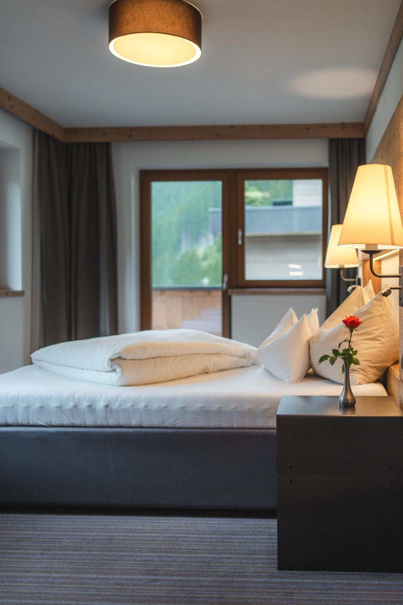 Alpinhotel Berghaus Spa Tux Esterno foto
